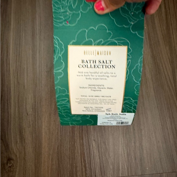 Belle Maison Vanilla Mint,Sweet Rose, Honey Almond 3 pack Bath Salts -NWT - Picture 2 of 4